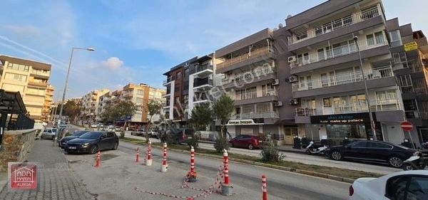 Yeni Belediye Arkasında, Sahile 100 Metre Mesafede 2+1 Daire