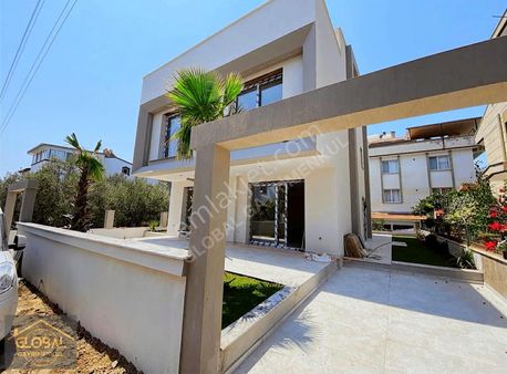 | Global | Denize Yakın Lüks Villa