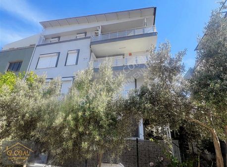 Özderede 6+1 Deniz Manzaralı Yazlık | Global