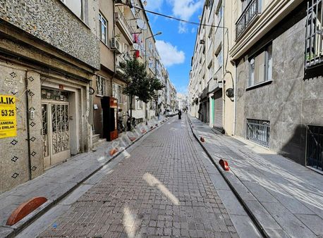 Aygün İnşaat ' Tan Kiralık Düz Ayak Dükkan