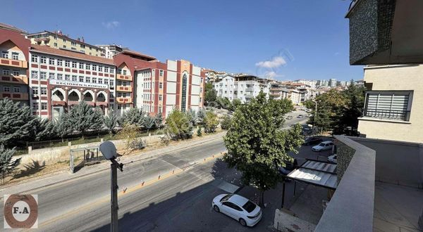 Memura Özel Günsazak Caddesi Üzerinde Orta Kat 3+1 Kiralık Daire