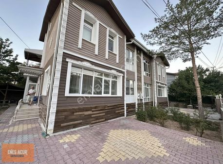 Enes Acur' Dan Buhara Mahallesinde Full Bakımlı Villa
