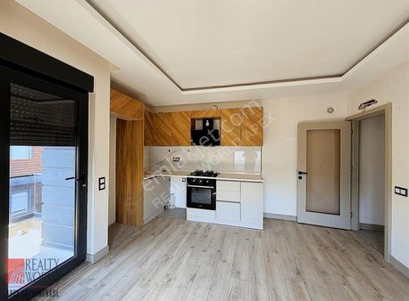 Kepez Aydoğmuş Mh. Geniş 1+1 Kiralık Daire