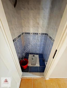 Mevlana Mah. 1+1 Metroya Yakın Bakımlı Ayrı Mutfak Fırsat Daire.