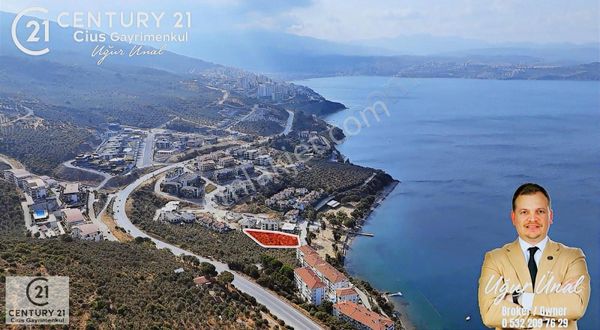 C21 Cius; Hasanağa Cad. Cephe Ayrık Nizam 2 Kat 0.60 Emsal Arsa