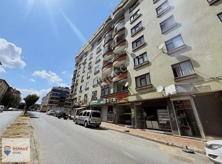 Güngören Haznedar'da Metronun Karşısında, Balkonlu Ferah 3+1!