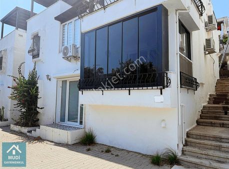 Bodrum Bankev Sitesi 3+1 Yenilenmiş 2 Banyolu Satılık Daire