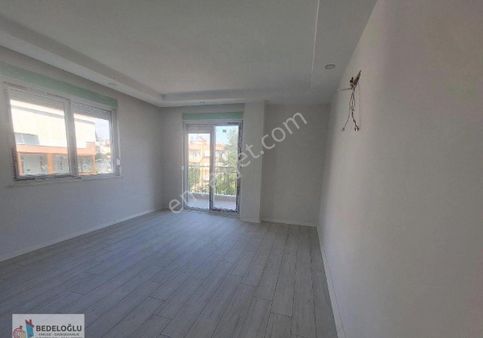 Sarılarda Servis Güzargahına Okullara Yakınece Düğün Salonu Altında Uygun Sıfır Dublex