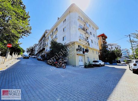 Eyüp Göktürk'te 2+1 135m2 Merkezi Satılık Muhteşem Arakat Daire