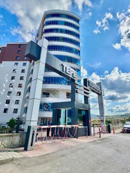 Evim-nur'dan Tepecik Mh. Tepe Towers'da 3+1 Havuzlu Lüks Daire