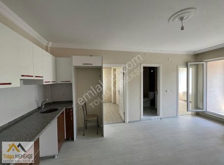 Kumbağ Pazar Sokağında Denize Yakın Asansörlü 2+1 Satılık Daire