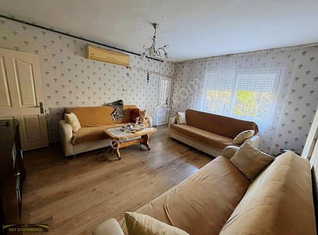 Viranşehirde Site İçerisinde Doğalgazlı Acil Satılık 2+1 Daire