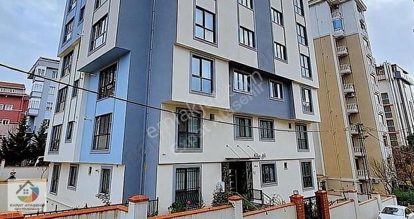 Ataşehir Novadaya Komşu Genç Binada Ankastreli Daire 1+1 70m2