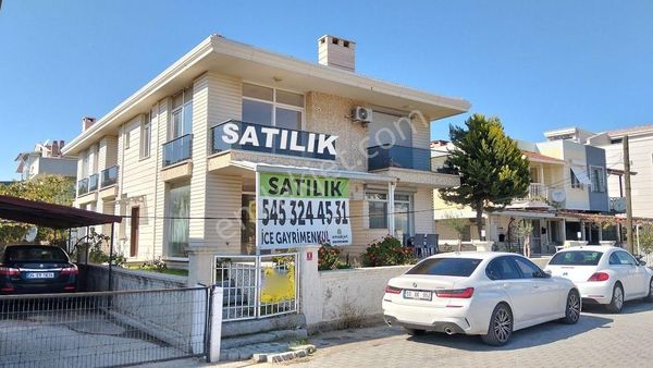 Ayvalık Sarımsaklı Denize Yakın 3+1 Satılık Dubleks Villa