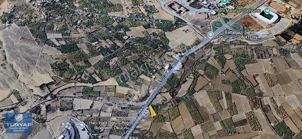 Turyap'dan Elazığ Yolu Polis Kontrol Noktasında Satılık Arazi