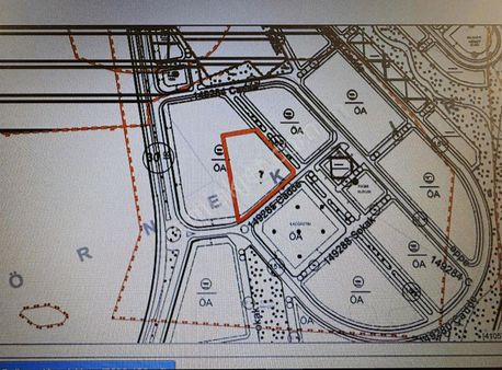 Şehrin En Gözde Konumunda Satılık Arsa