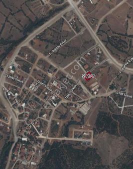 Denizli Saruhanda 1151m2 2 Kat Ruhsatlı Villalık Arsa