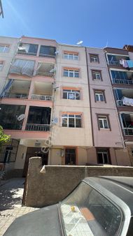 Kırıkkale Çallöz Mahallesi Şehitler Okulu Üstü Asansörlü Satılık Daire