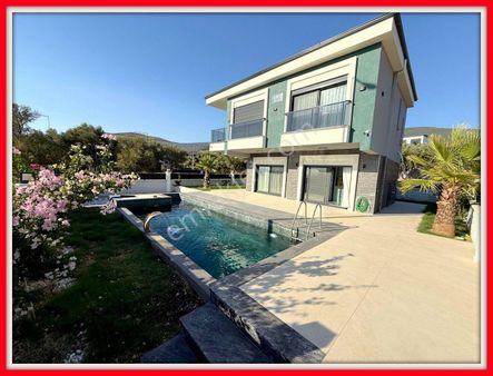 Didim Akbükde Satılık Tam Müstakil Eşyalı Villa