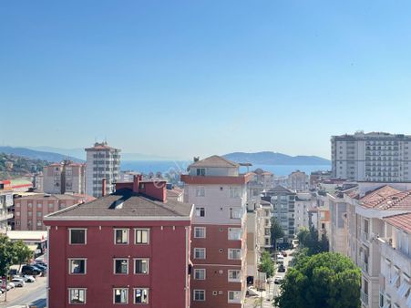 Köksalandan Deniz Ve Adalar Manzaralı Orhangazi Metro Yakın Sıfır 3+2 Dubleks