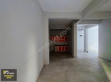 Ket'ten Irmak Mahallesinde Kiralık Depo-dükkan