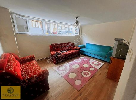 Furkan Demir'den Karamürsel Salı Pazarı 2+1 Eşyalı Kiralık Daire