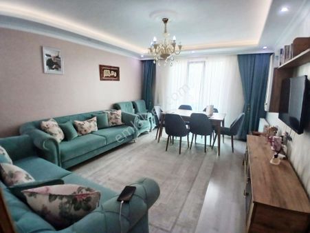 Kaçmaz Fiyata Metrobüse Yürüme Mesafesinde 2+1 Ara Kat Daire