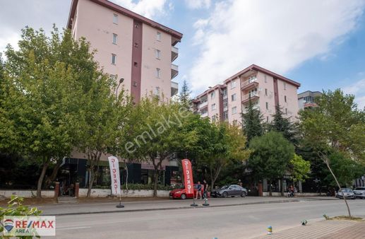Remax Area Dan Kanuni Caddesi Site İçi Satılık Ara Kat 3+1 Daire
