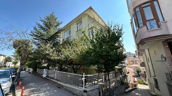 Esat Seyran Cadde Üzeri Kiralık