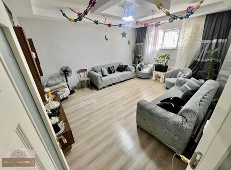 Ugurmumcu Mah. Tramvaya 1 Dk 2+1 120m2 2 Senelik Lüx Bahçekatı