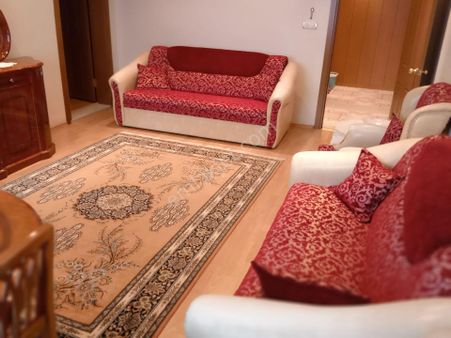 Tarabya Cumhuriy'yete Fuldonanımlı Eşyalı 2+1 Daire