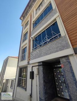 Klc'den Altieylül Dinkçiler Mah. 2+1 140 M² Kiralık Dublex Daire