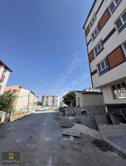 Emlak Plus'tan Kiralık 3+1 Sıfır Daire