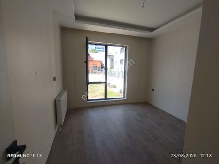 Bbaglıcada 3+1 Tek Daire Üstüne Tek Bilok