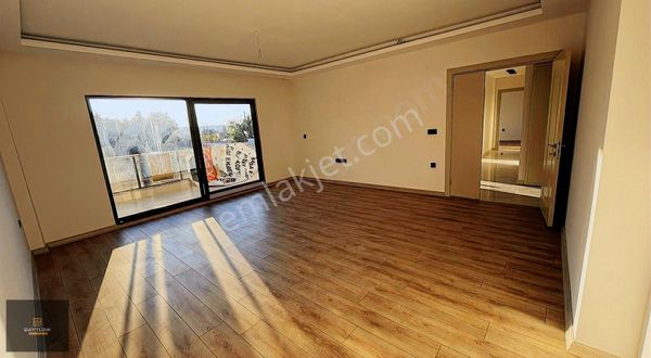 Baytürk Gayrimenkulden Kayapa Caddesine Yakın Kiralık 3+1 Daire
