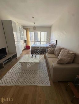 Metrobüse Yürüme Mesafesi 1+0 Full Eşyalı Daire.