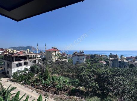 Dinekte Deniz Manzaralı Havuzlı 1+1 Kiralık Daire