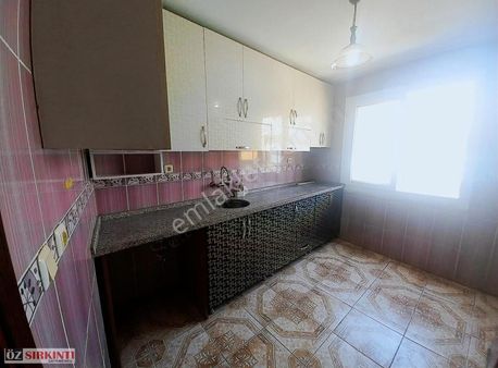 Gürselpasada Eski Tekzen Yaninda 3+1 Tertemiz Kiralik Müstakil