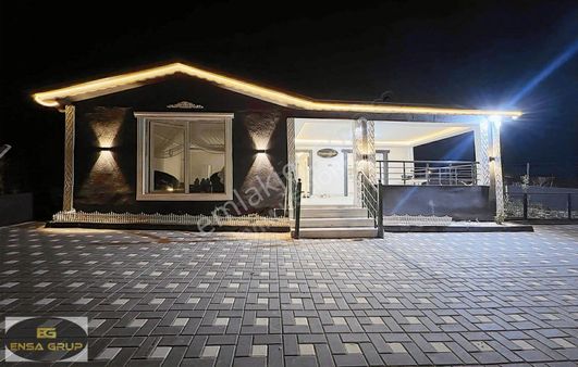 Kavaklı Merkezi Konumda Teras Balkonlu Lüks Yapılı Sıfır 2+1