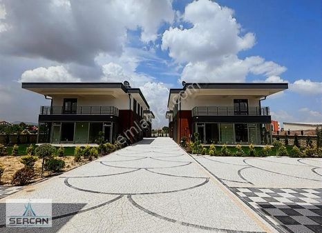 Meram Harmancıkta Site İçi Bağımsız Hazır 4.5+1 Ultralüx Villa