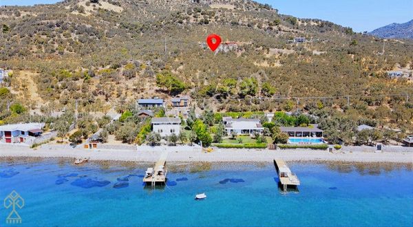 Ayvacık Kayalarda 534 M² Deniz Manzaralı Zeytinlik