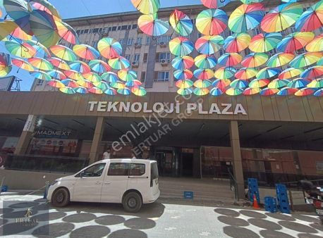Çarşı Merkez Teknolojı Plazada Satılık Is Yeri