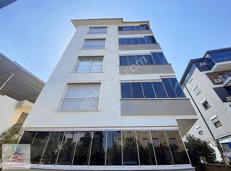 Adıgüzel'den Adliye Ve Hastane Yakını Satılık 3+1 Daire