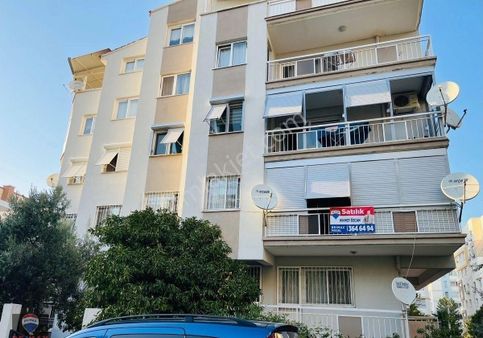 İzmir Narlıdere Ilıca Mh. 9 Eylül Hst. Yakın 3+1 Satılık Daire