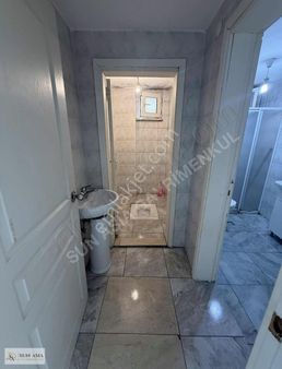 Cumhuriyet Mahallesinde Kiralık Geniş Ferah 2+1