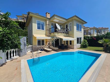 Alanya Kargıcak Mah.full Eşyalı Satılık 3+1 Villa