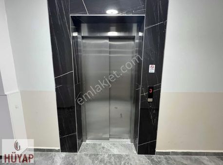 Çanakkale Merkez Esenler Barış Mahallesinde Satılık 3+1 Daire