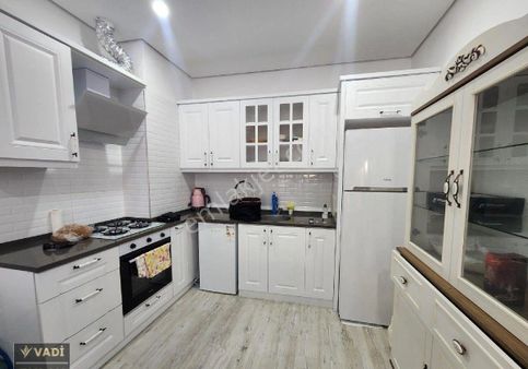 Kuşadası Davutlar'da Satılık Bahçeli 1+1 Daire