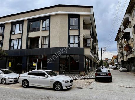 Akyazı Merkezde Belediye Yanı Kiralık 80 M2 Cadde Üzeri Dükkan