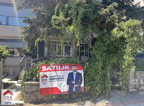 Barbaros Mahallesinde Müstakil Bahçeli Dubleks Ev